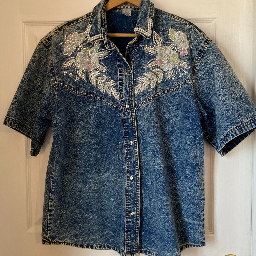 Women's Retro Acid Wash Bedazzled Denim, Small